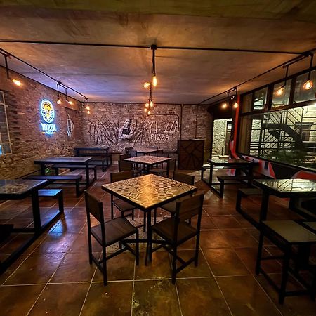 Hostal Casa De Arcos ปวยบลา ภายนอก รูปภาพ